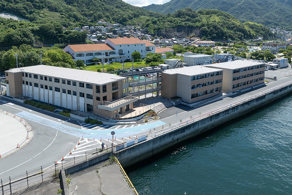 广岛县吴市“天应大滨公寓”