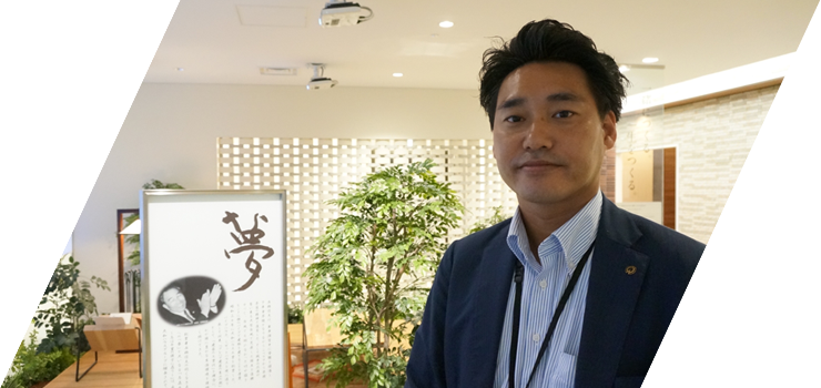 Shinichi Chono, Indonesia & Vietnam Project Leader, concurrently Section Manager, Sales Department General Construction Division, Daiwa House Industry Tokyo Head Office