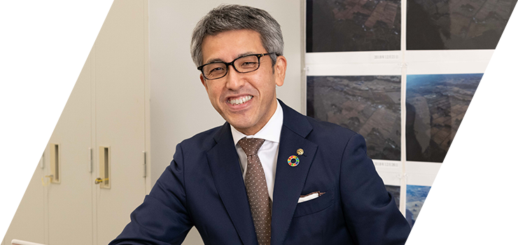 Manager, Tokyo Branch Daiwa Energy Co., Ltd. Yoshiteru Adachi