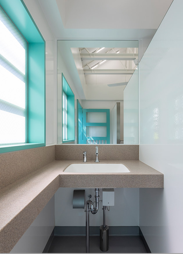JINGUMAE PUBLIC TOILET