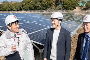 Headquarters and field work together to promote business