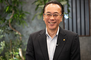 Ishihara, Deputy Manager, Business Management Department of envisions the future of the business and employees
