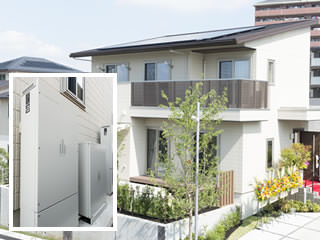 All houses are fitted with a hybrid system consisting of photovoltaic power generation systemand lithium ion storage batteries.