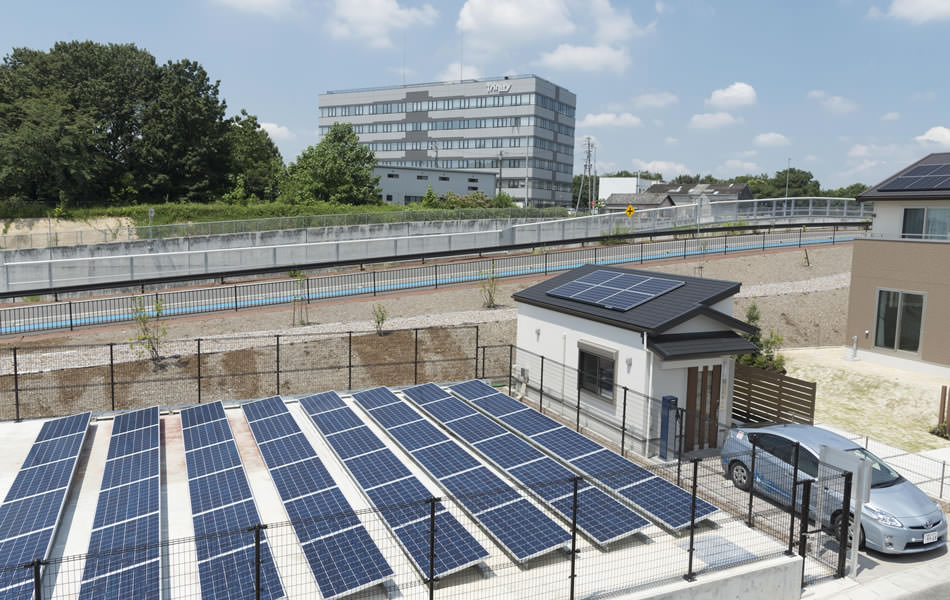 The community's photovoltaic power generation system is managed and maintained by the residents.