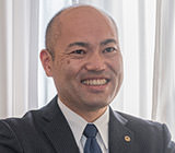 Osaka Marubiru Co., Ltd. Osaka Dai-ichi Hotel Front desk Senior Manager Yasuyuki Abe