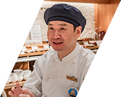 Osaka Marubiru Co., Ltd. Osaka Dai-ichi Hotel Food and Beverage Section Chief Chef Kenta Ihara